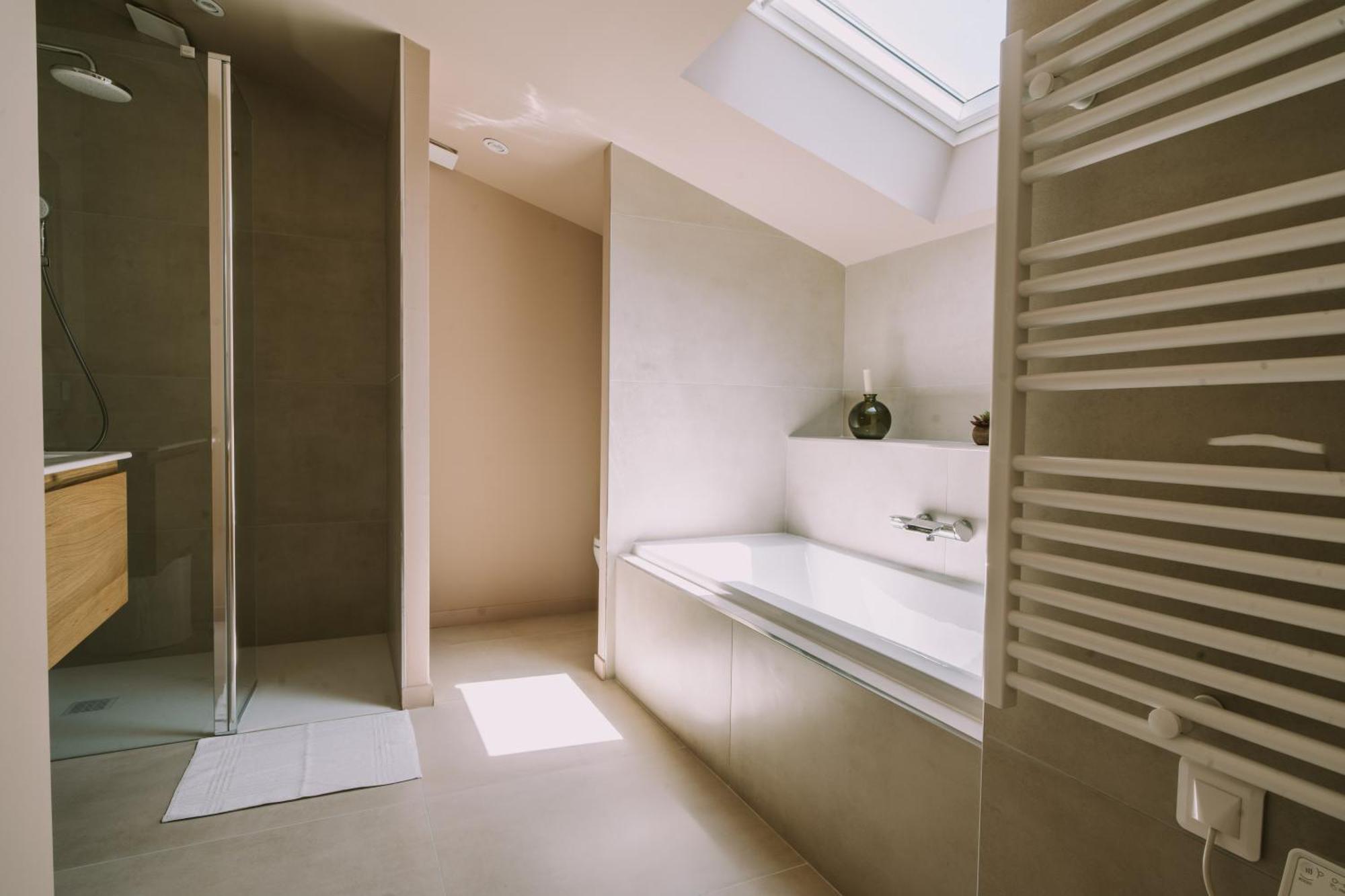 Quietude-Loft Neuf-Clim & Parking Apartment Рокфор-ла-Бедюл Екстериор снимка